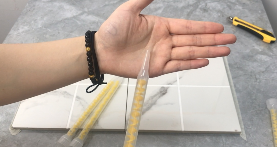 美缝剂胶嘴到底怎么切最合适?